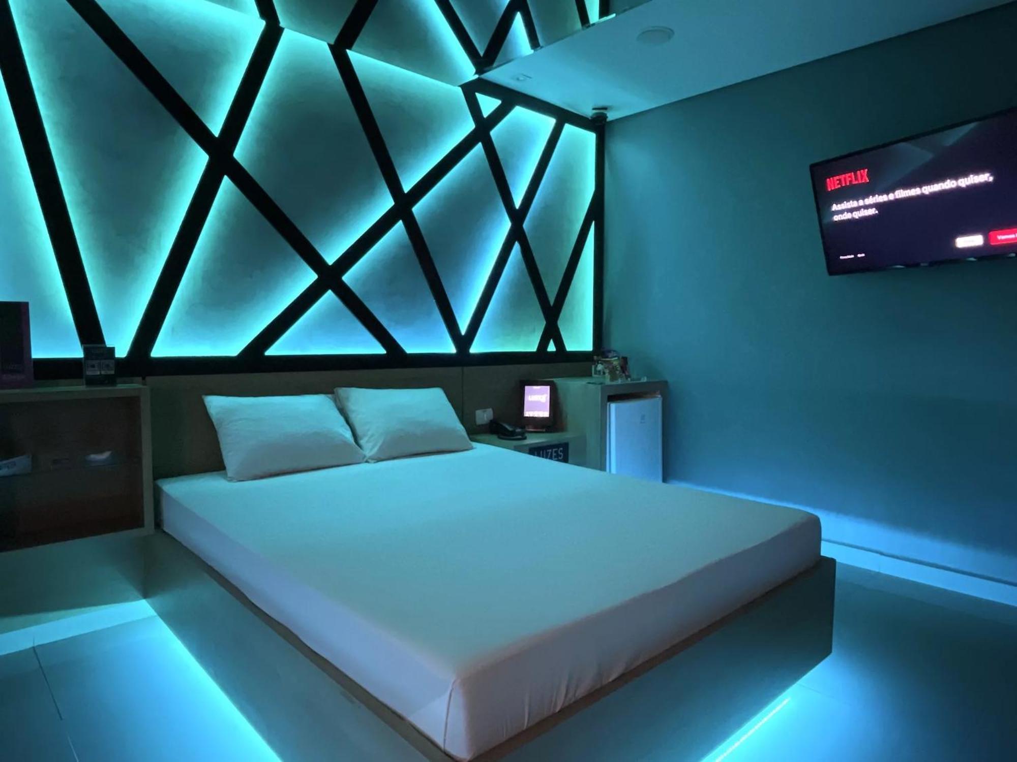 ᐉ LUZES MOTEL ( SUZANO, BRASIL ) FOTOS REAIS E ÓTIMAS OFERTAS